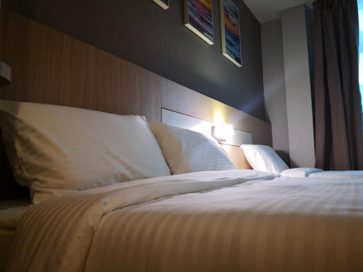 Walk In Hotel Kota Kinabalu Zewnętrze zdjęcie